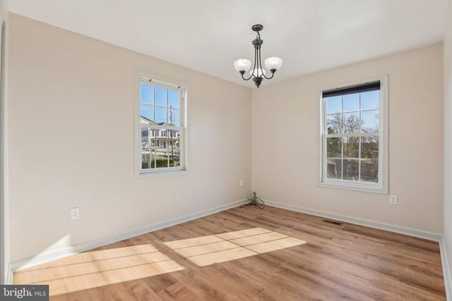 5 W D ST, Brunswick, MD 21716