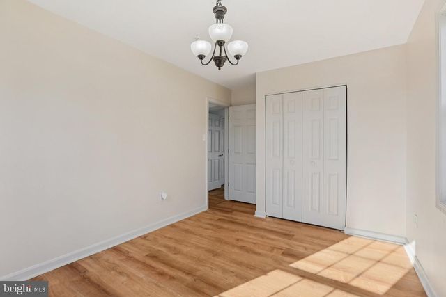 5 W D ST, Brunswick, MD 21716