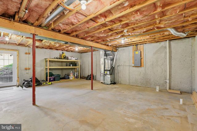 5 W D ST, Brunswick, MD 21716