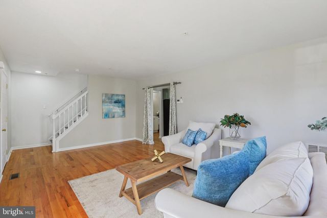 5 W D ST, Brunswick, MD 21716