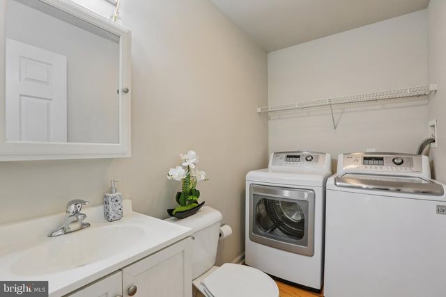 5 W D ST, Brunswick, MD 21716