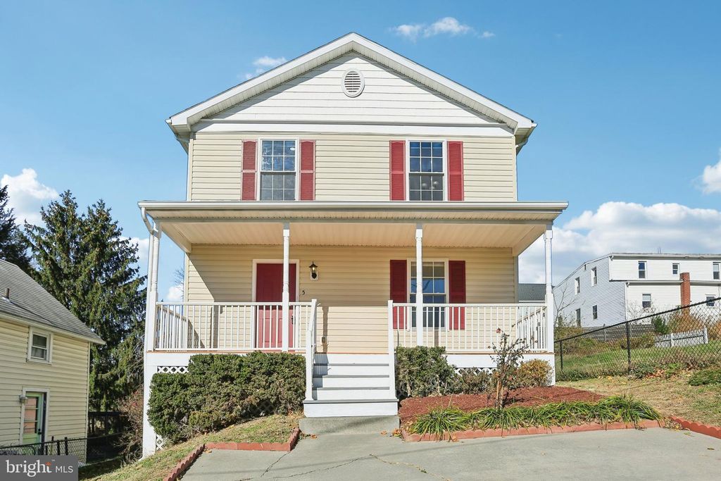 5 W D ST, Brunswick, MD 21716