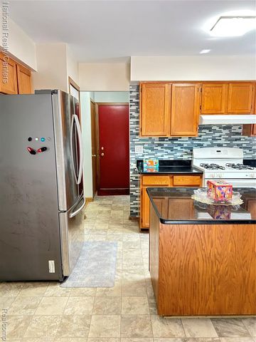 23001 Watt Drive, Farmington Hills, MI 48336
