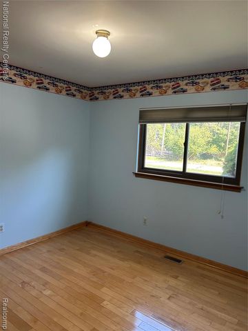 23001 Watt Drive, Farmington Hills, MI 48336