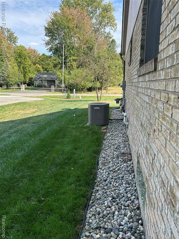 23001 Watt Drive, Farmington Hills, MI 48336