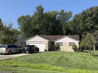 23001 Watt Drive, Farmington Hills, MI 48336