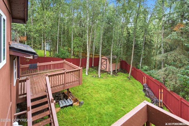 19650 S Montague Loop, Eagle River, AK 99577