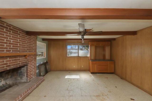 2994 Hogan Road SW, Atlanta, GA 30331