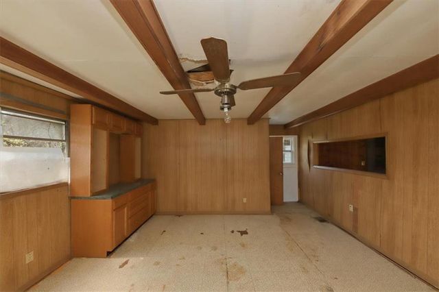 2994 Hogan Road SW, Atlanta, GA 30331