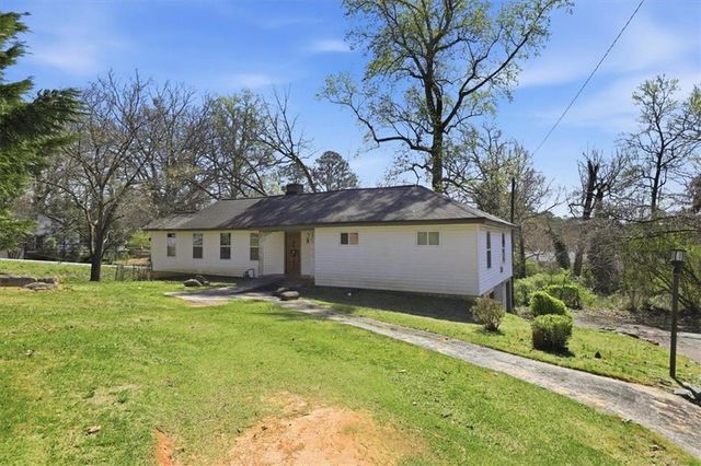 2994 Hogan Road SW, Atlanta, GA 30331