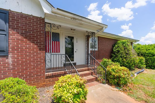 110 W Main Street, Duncan, SC 29334