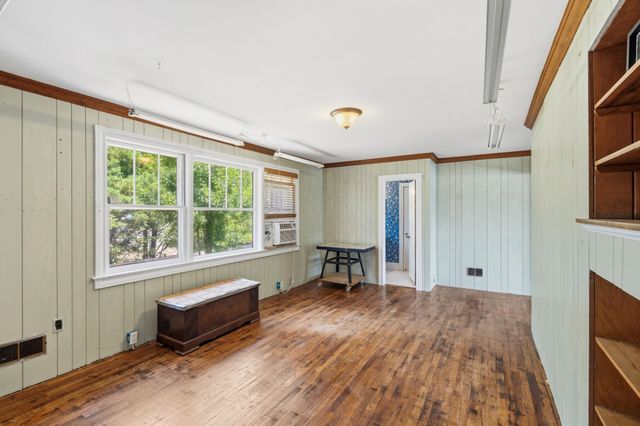 110 W Main Street, Duncan, SC 29334