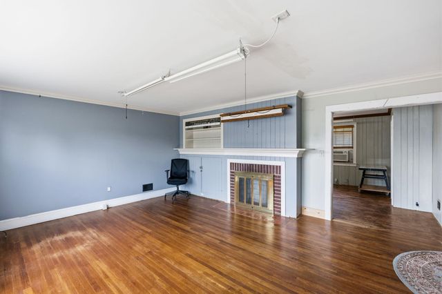 110 W Main Street, Duncan, SC 29334