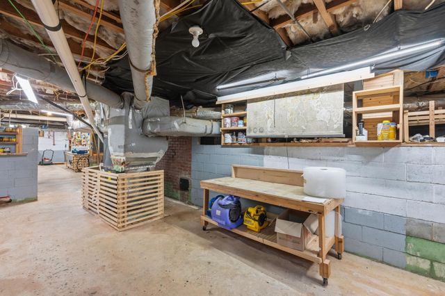 110 W Main Street, Duncan, SC 29334