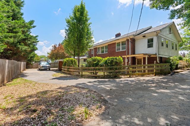 110 W Main Street, Duncan, SC 29334