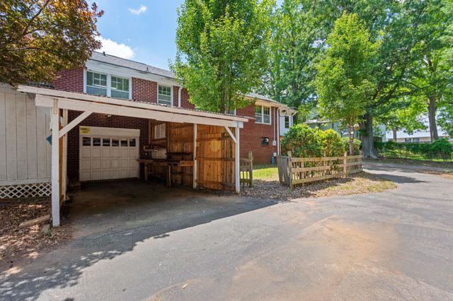 110 W Main Street, Duncan, SC 29334