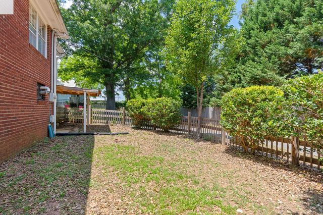 110 W Main Street, Duncan, SC 29334