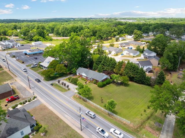 110 W Main Street, Duncan, SC 29334