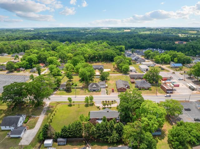 110 W Main Street, Duncan, SC 29334