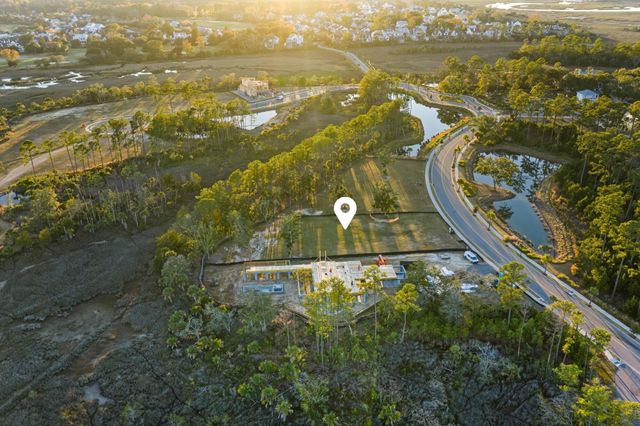 1077 Ship Builder Street, Daniel Island, SC 29492