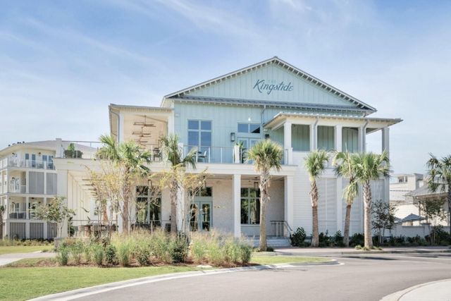 1077 Ship Builder Street, Daniel Island, SC 29492