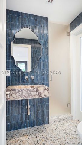 2311 SW 5th Ave, Miami, FL 33129