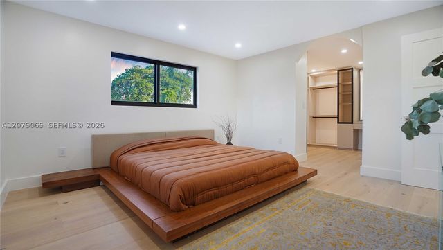 2311 SW 5th Ave, Miami, FL 33129