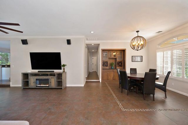 10917 Sunrise Ridge Cir, Auburn, CA 95603