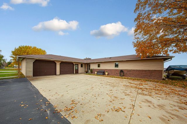 8323 Hamel Way, Morristown, MN 55052