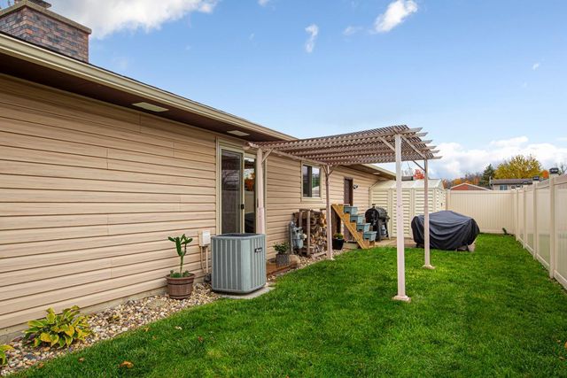 8323 Hamel Way, Morristown, MN 55052