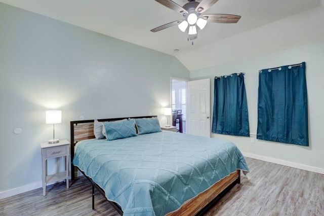 1530 Windy Oaks Dr, Aransas Pass, TX 78336