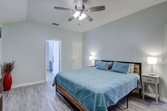 1530 Windy Oaks Dr, Aransas Pass, TX 78336