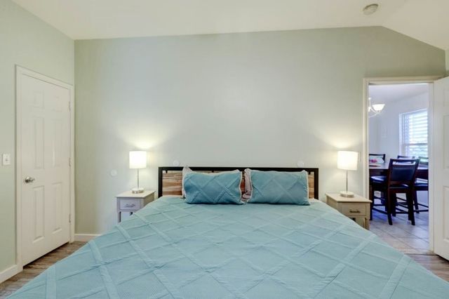 1530 Windy Oaks Dr, Aransas Pass, TX 78336