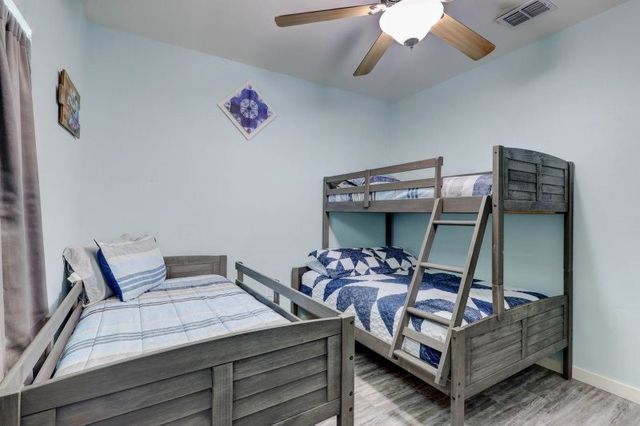 1530 Windy Oaks Dr, Aransas Pass, TX 78336