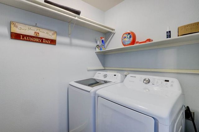 1530 Windy Oaks Dr, Aransas Pass, TX 78336