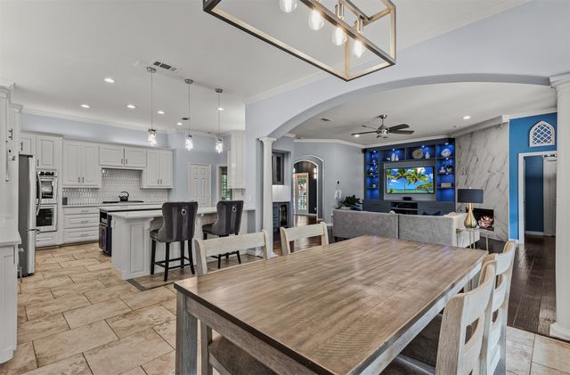 2802 Yorkshire Lane, Southlake, TX 76092