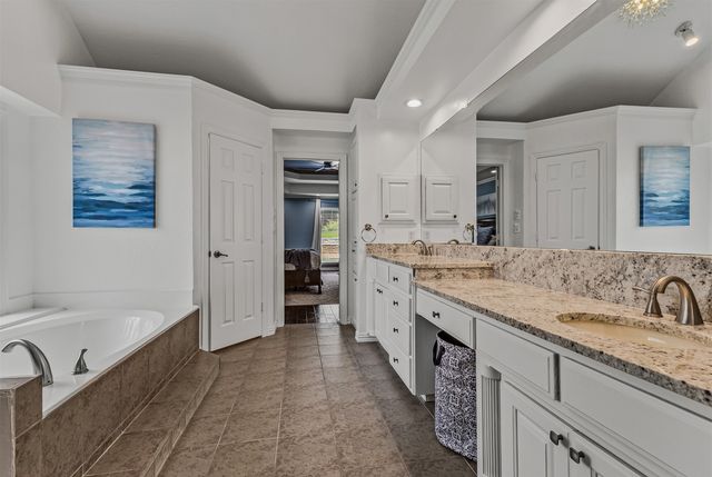 2802 Yorkshire Lane, Southlake, TX 76092