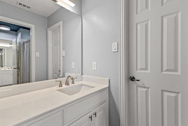 2802 Yorkshire Lane, Southlake, TX 76092
