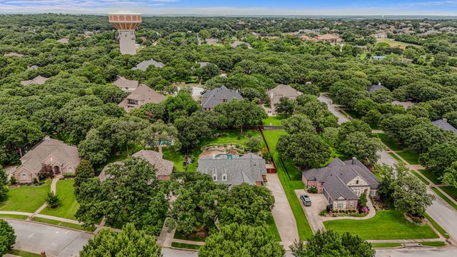 2802 Yorkshire Lane, Southlake, TX 76092