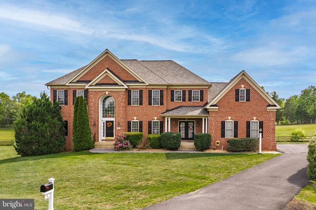 4 JACKSON PL, Middletown, VA 22645