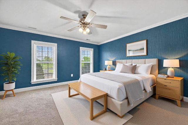 4 JACKSON PL, Middletown, VA 22645