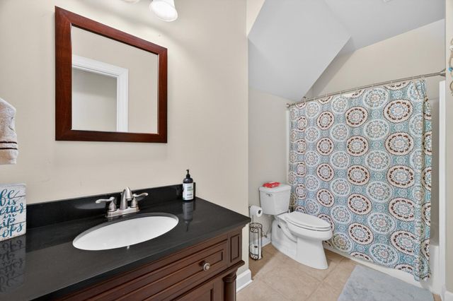 4 JACKSON PL, Middletown, VA 22645