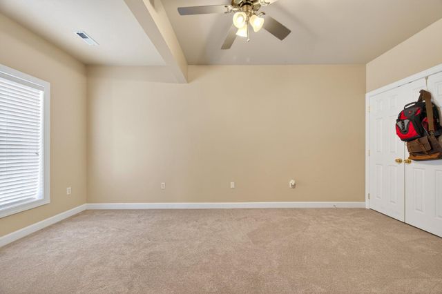 4 JACKSON PL, Middletown, VA 22645