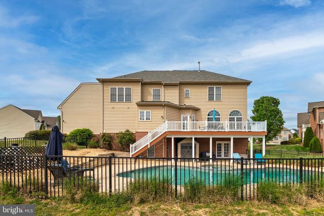 4 JACKSON PL, Middletown, VA 22645