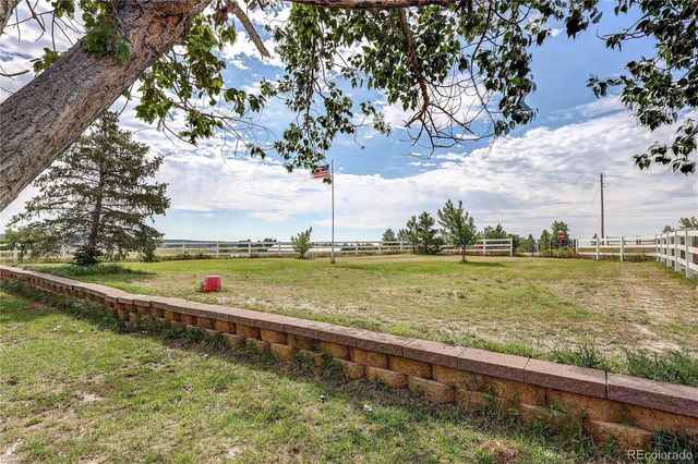 2385 Arabian Trail, Elizabeth, CO 80107