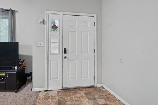 1713 E 21st Terrace, Lawrence, KS 66046