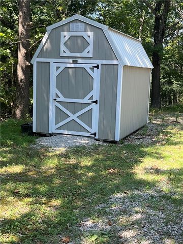 601 County Road 155, Eureka Springs, AR 72632