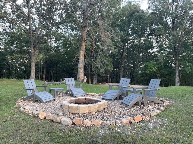601 County Road 155, Eureka Springs, AR 72632