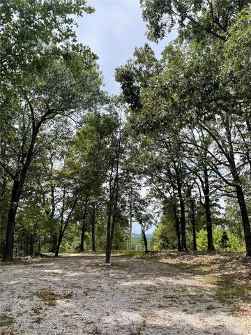 601 County Road 155, Eureka Springs, AR 72632