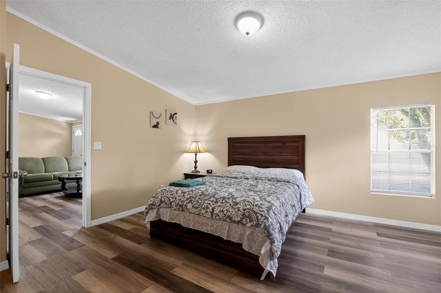 102 THIRD STREET, Lady Lake, FL 32159